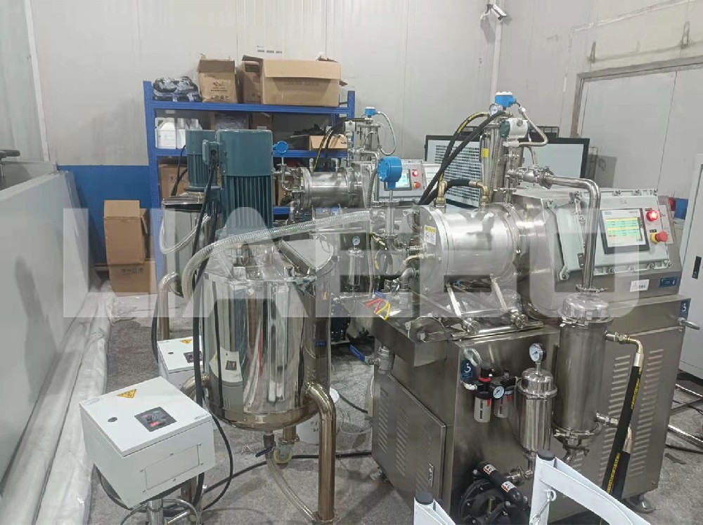浙江某新能源公司10L納米砂磨機調試成功