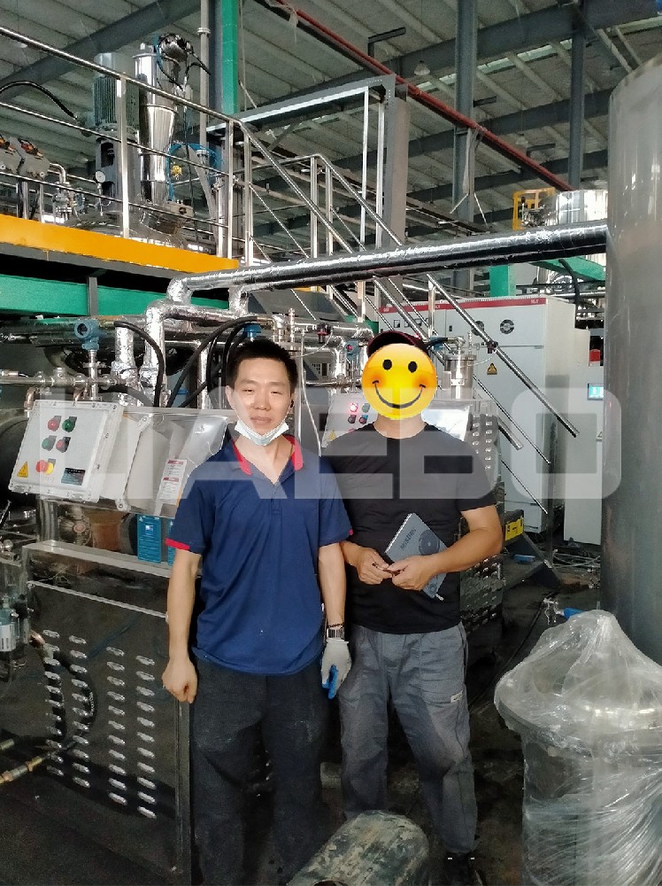 湖北某新材料公司25L砂磨機調試成功