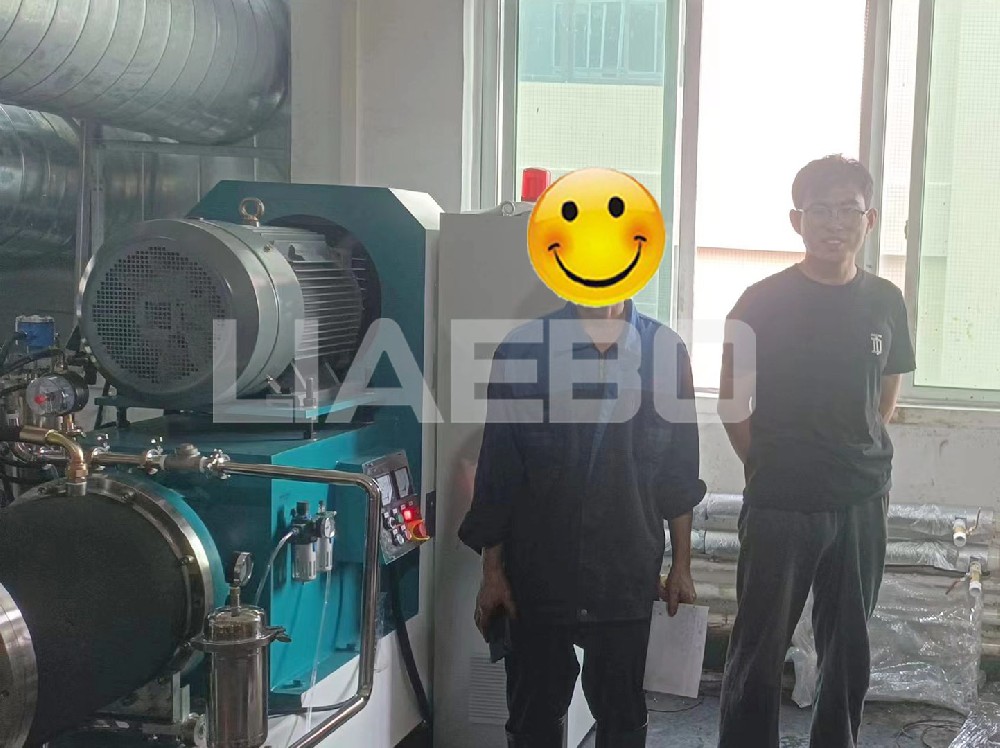 廣東某新材料公司50L棒銷式砂磨機(jī)調(diào)試成功