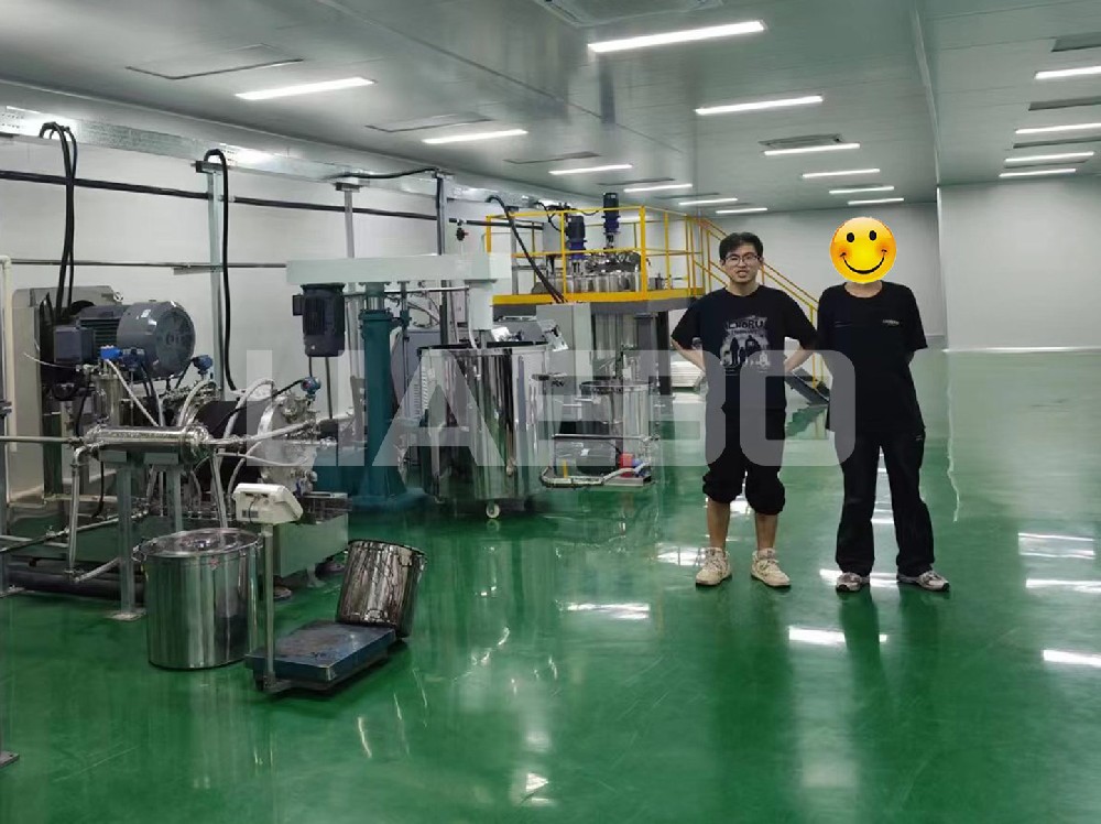 河北某新能源科技有限公司水系導電混合漿料生產線調試成功