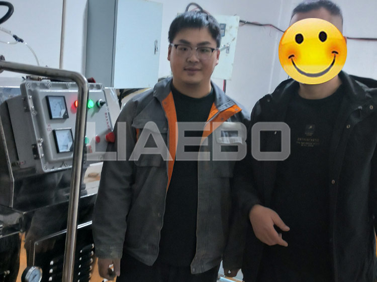 安徽某新材料有限公司 30L砂磨機調試成功