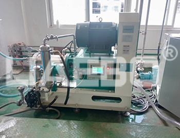 江蘇某企業農藥除草劑研磨調試50L棒削式砂磨機